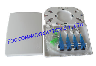 Adaptörler ve Pigtailler ile Tam Yüklü 4 Port Fiber Optik Terminal Kutusu