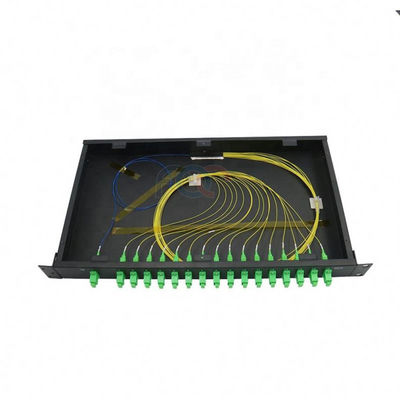 1x16 FTTH Pasif PLC Ayırıcı 1 RU 19&quot; Raf Montajlı SC APC Düşük PDL