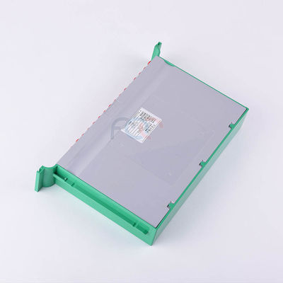 Tepsi Fiber PLC Ayırıcı 1x16 SC UPC Düşük PDL ODF'de Paketlenmiş