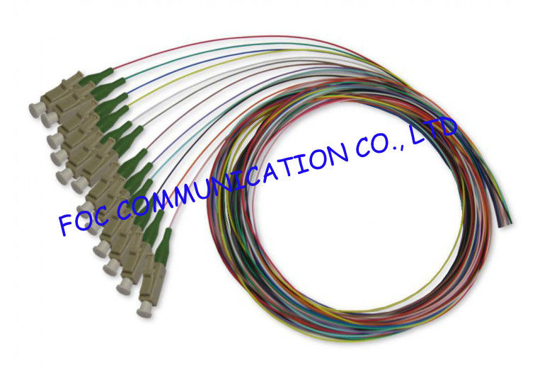 APC 12 Paketleri Pigtail Fiber Optik Kablo, FTTX Fiber Optik Pigtail Düşük Ekleme Kaybı