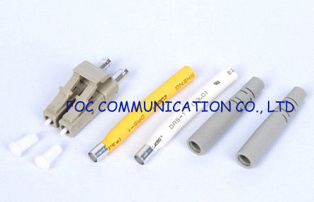 Yüksek hassasiyetli Kararlı lc tipi fiber optik konektör Duplex MM 2.0mm